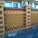 Cihlový plot - jak si vybrat design a správně uspořádat plot (125 fotografií + video)